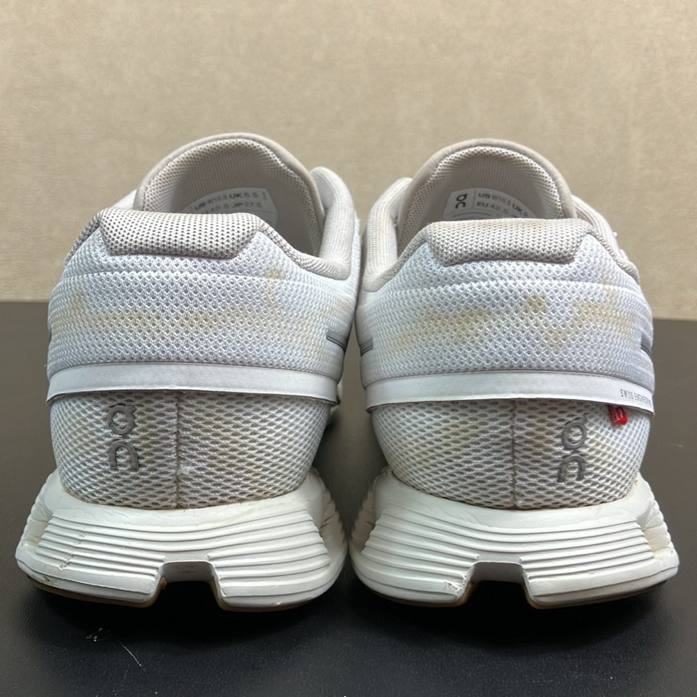 On Cloud Running 5 Pearl White Athletic Sneaker Shoes Women’s size 10.5 - Picture 7 of 14